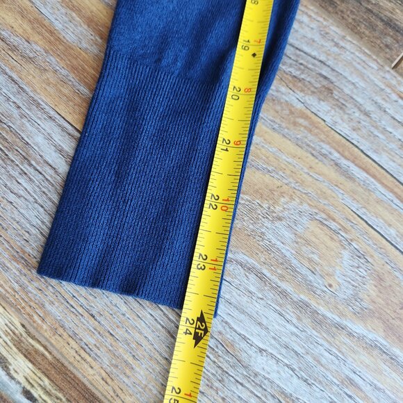 M.M.LAFLEUR Mock Neck Sweater Pullover Italian Viscose Blend Navy Blue - Picture 9 of 11